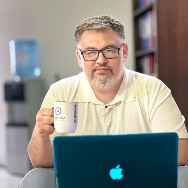 Арман Мустафин, основатель ADVERTAU